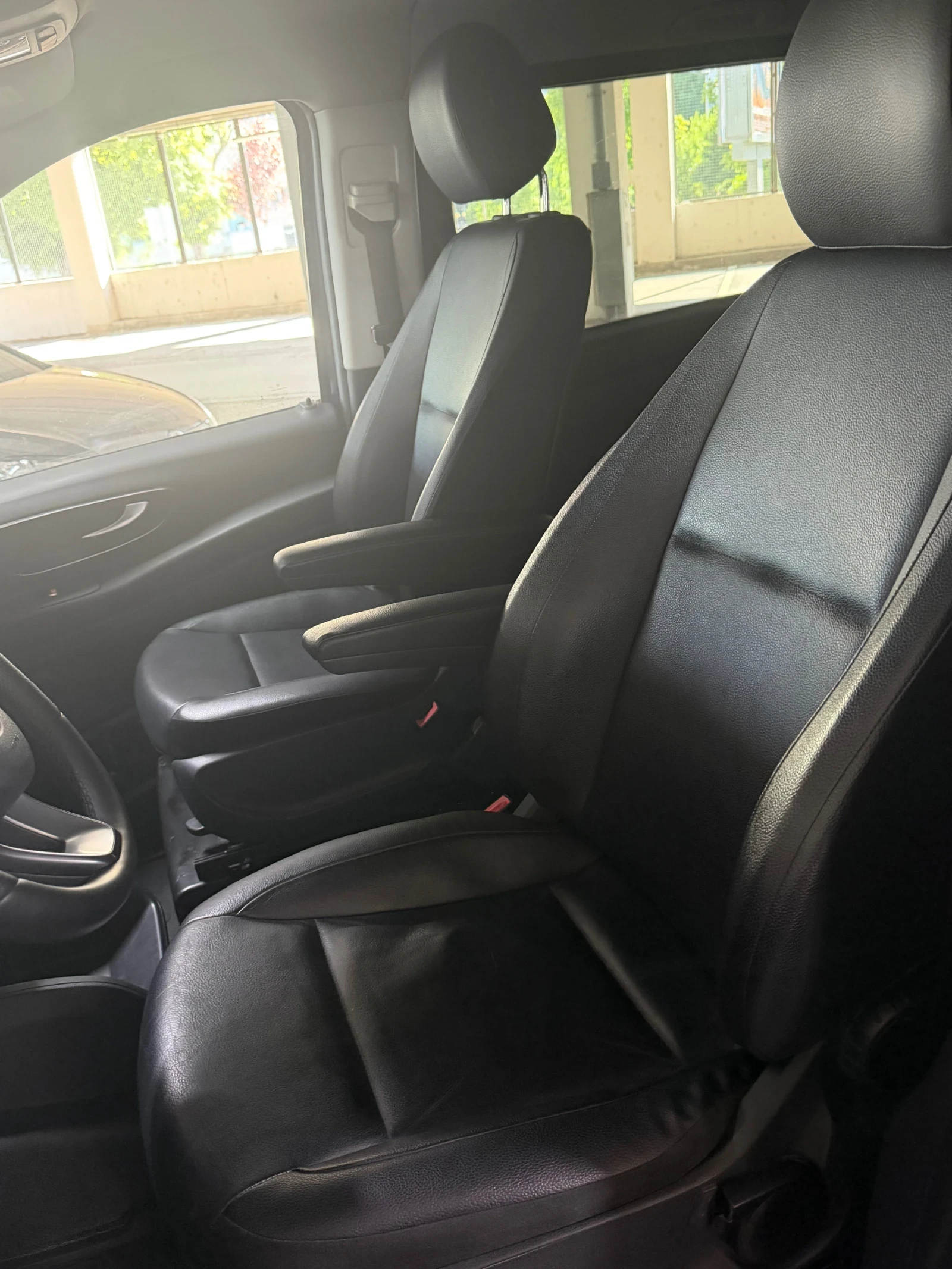 Mercedes-Benz Vito 2.3 Автомат Fullled, снимка 11 - Бусове и автобуси - 55516356