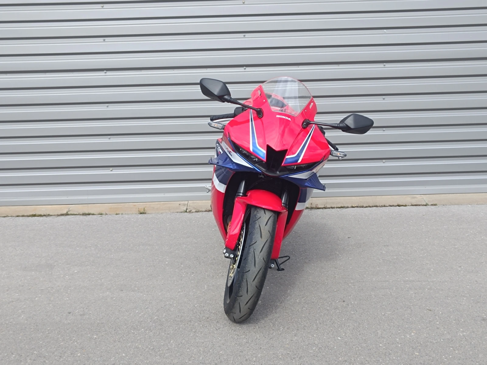 Honda Cbr 600RR, снимка 2 - Мотоциклети и мототехника - 54089205