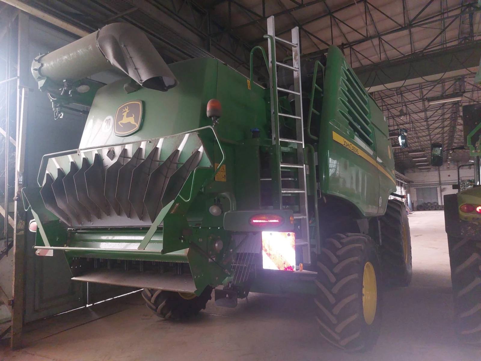 Комбайн John Deere  - изображение 2