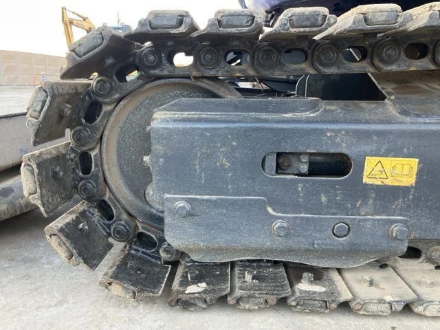 Багер Komatsu PC28UU / ПЕРФЕКТЕН ТЕХНИЧЕСКИ / ОЧАКВАН ВНОС, снимка 5 - Индустриална техника - 55957574