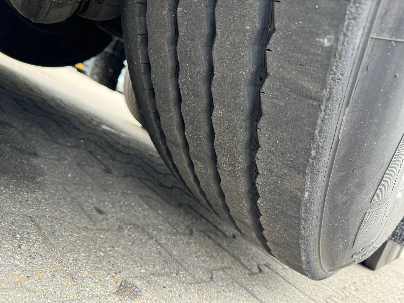  Schmitz  | Mobile.bg   16