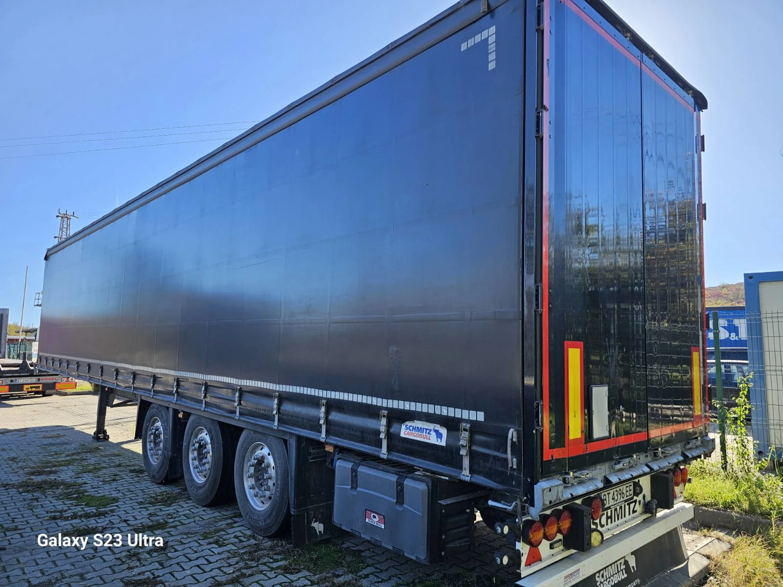  Schmitz  | Mobile.bg   11