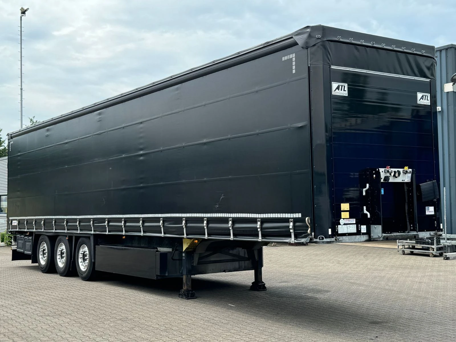  Schmitz  | Mobile.bg   1