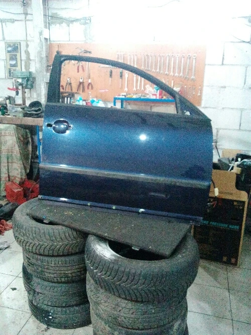 врата предна дясна за пасат