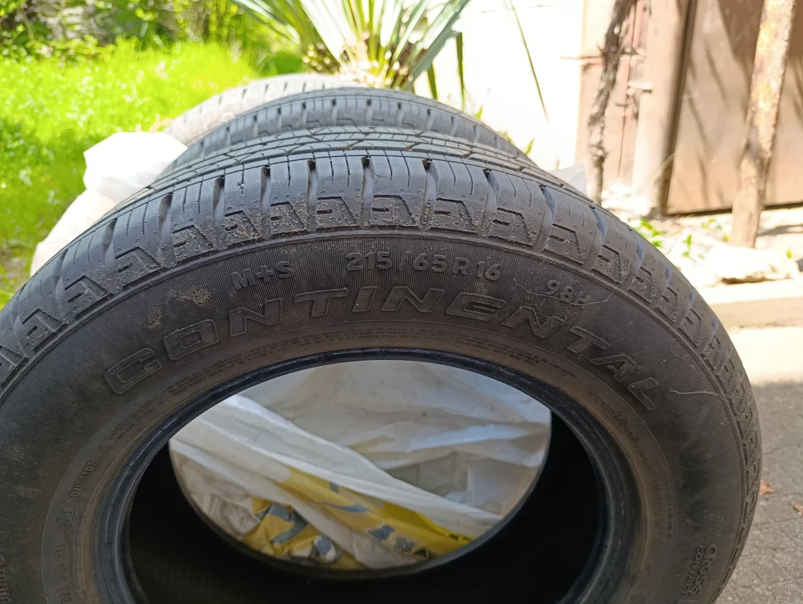 Гуми Всесезонни 215/65R16, снимка 5 - Гуми и джанти - 54409361