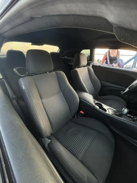 Dodge Challenger 3.6, снимка 2