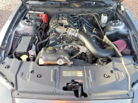 Ford Mustang 3.7l CPE V6, снимка 11