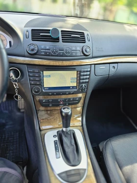 Mercedes-Benz E 320 CDI, снимка 9