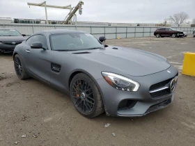  Mercedes-Benz AMG GT...