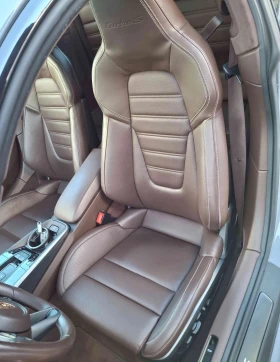 Porsche 911 Turbo S 4WD - 187131 € / 365996.42 лв. - 92441896 5
