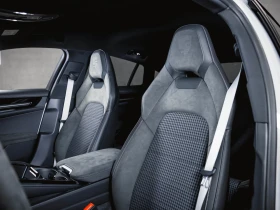 Porsche Panamera 4* E-HYBRID* HYPER* DISTR* 360CAM* MEMORY* KEYLESS - 135200 € / 264428.22 лв. - 92085218 8