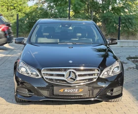 ������ Mercedes-Benz E 220