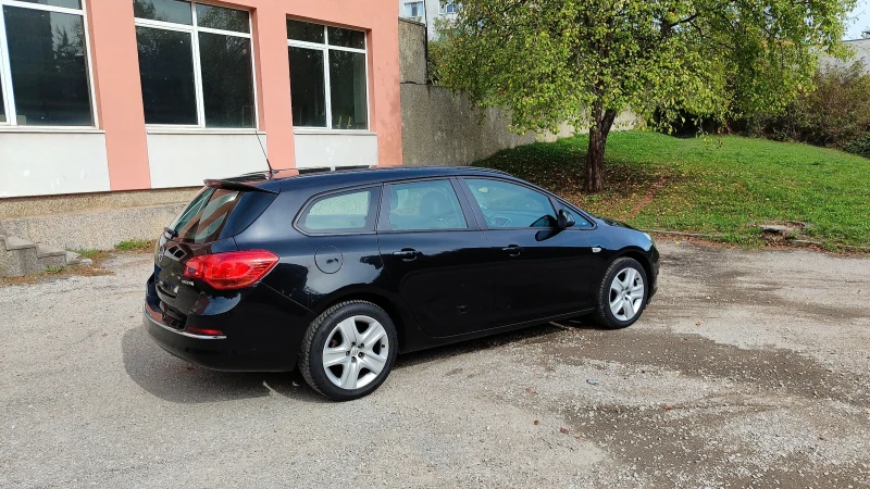 Opel Astra CDTI FACELIFT, снимка 5 - Автомобили и джипове - 47585463