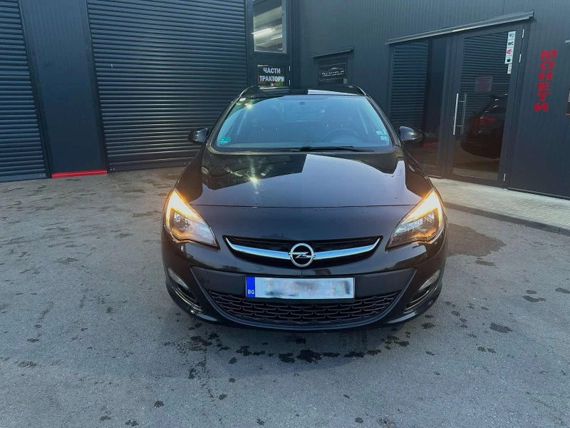 Opel Astra CDTI FACELIFT, снимка 2 - Автомобили и джипове - 47479499