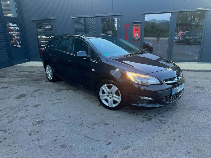 Opel Astra CDTI FACELIFT, снимка 1 - Автомобили и джипове - 47357996