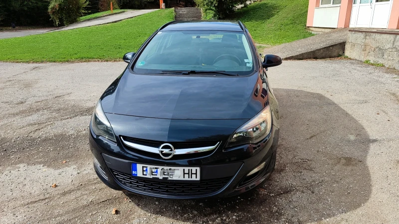 Opel Astra CDTI FACELIFT, снимка 2 - Автомобили и джипове - 47585463