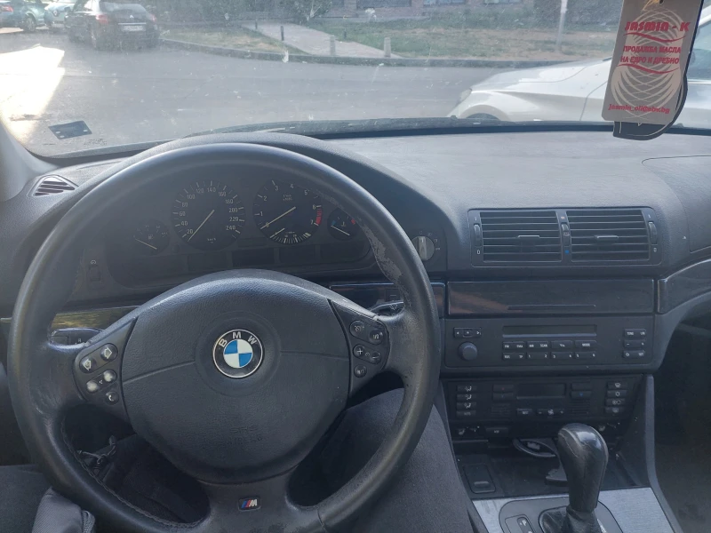 BMW 528, снимка 5 - Автомобили и джипове - 48323632