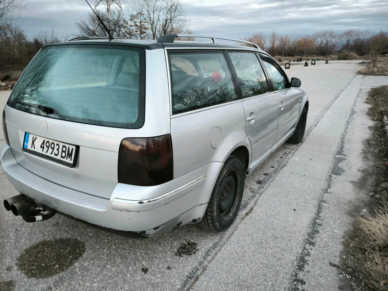 VW Passat 1.8T, снимка 9 - Автомобили и джипове - 48549807