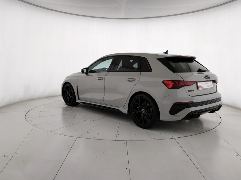 Audi Rs3 Ceramic B&O, снимка 3 - Автомобили и джипове - 48781249