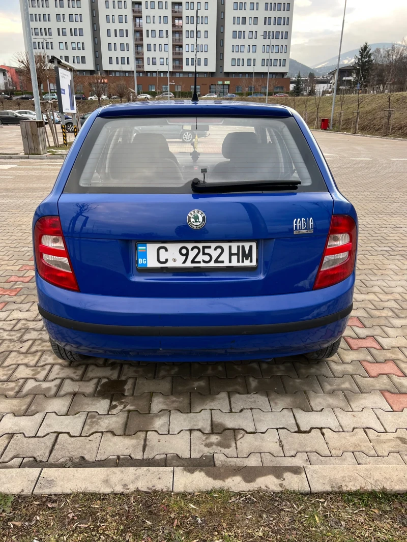 Skoda Fabia 1.2 MPI, снимка 3 - Автомобили и джипове - 48821540