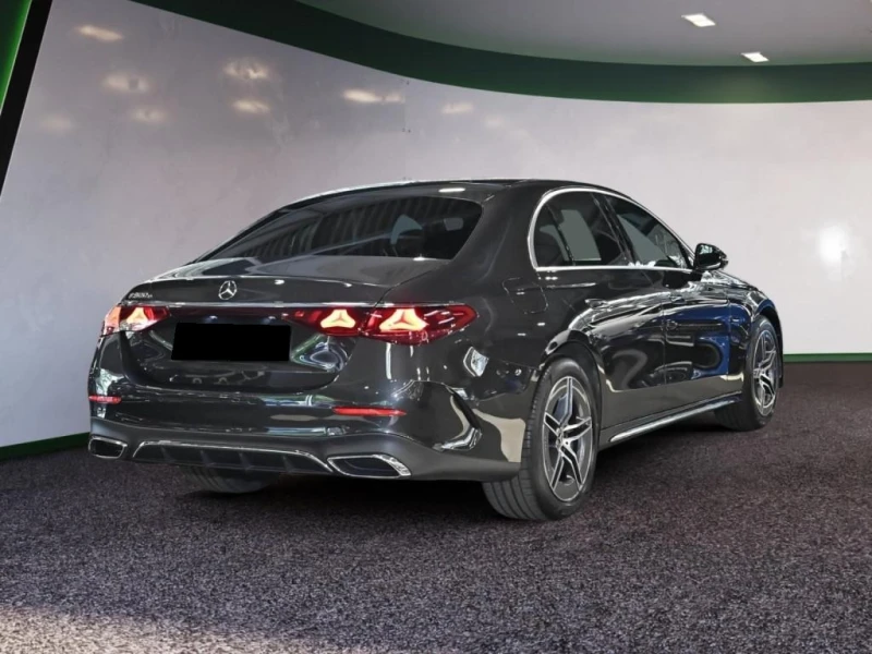Mercedes-Benz E 300 e/AMG/PLUG-IN/CAMERA/LED/DISTRONIC/, снимка 4 - Автомобили и джипове - 51624906