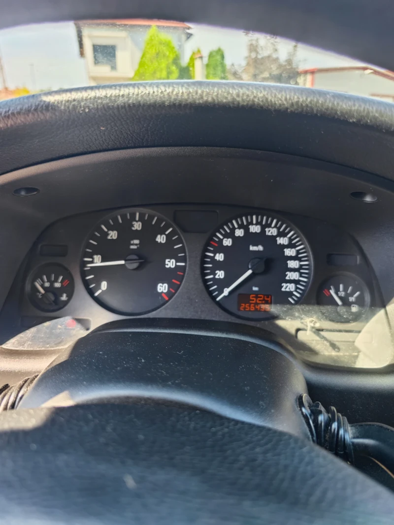 Opel Astra Isuzo, снимка 7 - Автомобили и джипове - 52526490