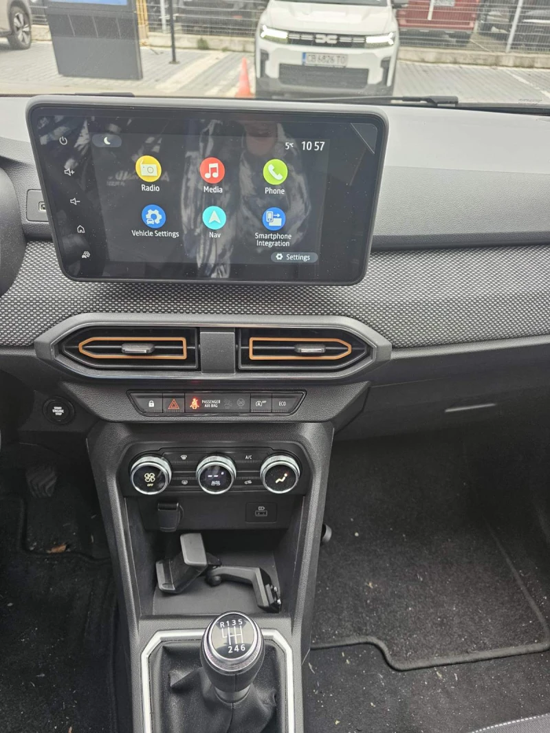 Dacia Sandero 1.0 TCe 90 Stop&Start LPG, снимка 9 - Автомобили и джипове - 52774194