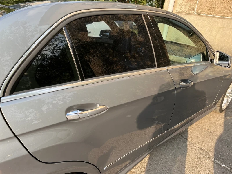 Mercedes-Benz E 500, снимка 9 - Автомобили и джипове - 53028069