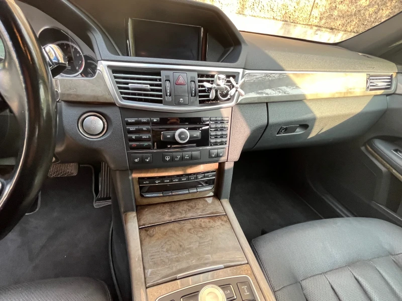Mercedes-Benz E 500, снимка 8 - Автомобили и джипове - 53028069