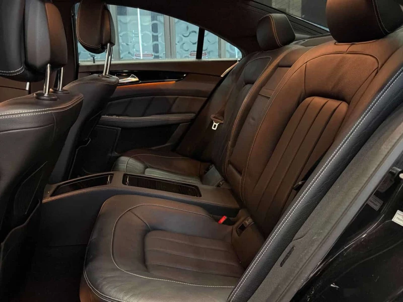 Mercedes-Benz CLS 550 * CARFAX * ЦЕНА ДО БГ, снимка 16 - Автомобили и джипове - 53508684
