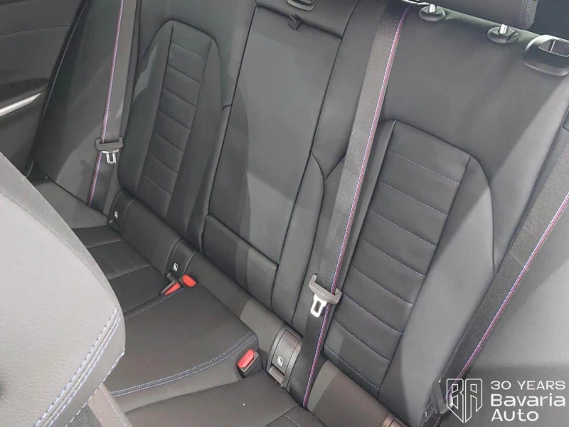 BMW 340 M340i xDrive Touring Sportautomatic, снимка 8 - Автомобили и джипове - 53517383