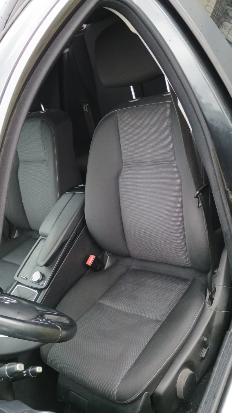 Mercedes-Benz C 200 2.2 CDI 136hp, снимка 8 - Автомобили и джипове - 53569621