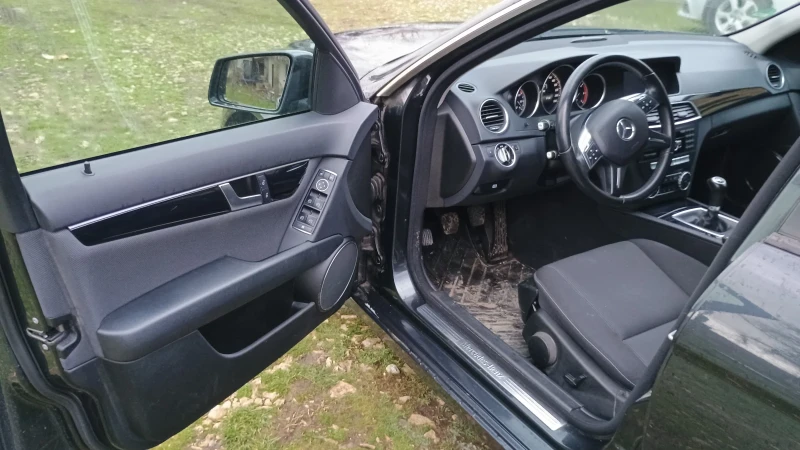 Mercedes-Benz C 200 2.2 CDI 136hp, снимка 7 - Автомобили и джипове - 53569621