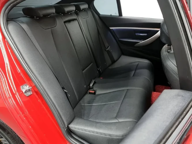 BMW 320 M Performance Edition | Mobile.bg   11