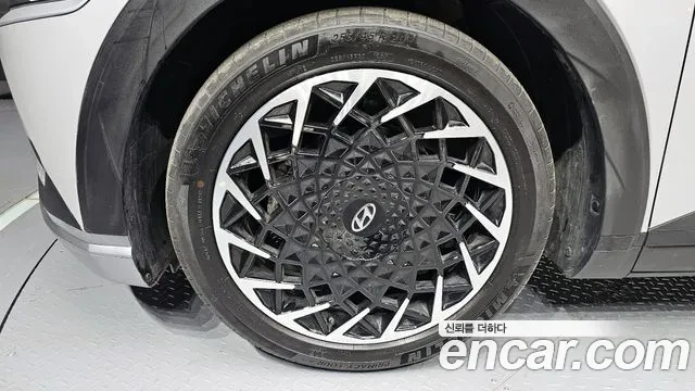 Hyundai Ioniq 5, снимка 17 - Автомобили и джипове - 53964726