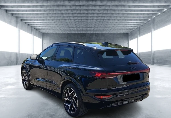 Audi E-Tron Quattro S-line = NEW = Гаранция, снимка 2 - Автомобили и джипове - 54372670
