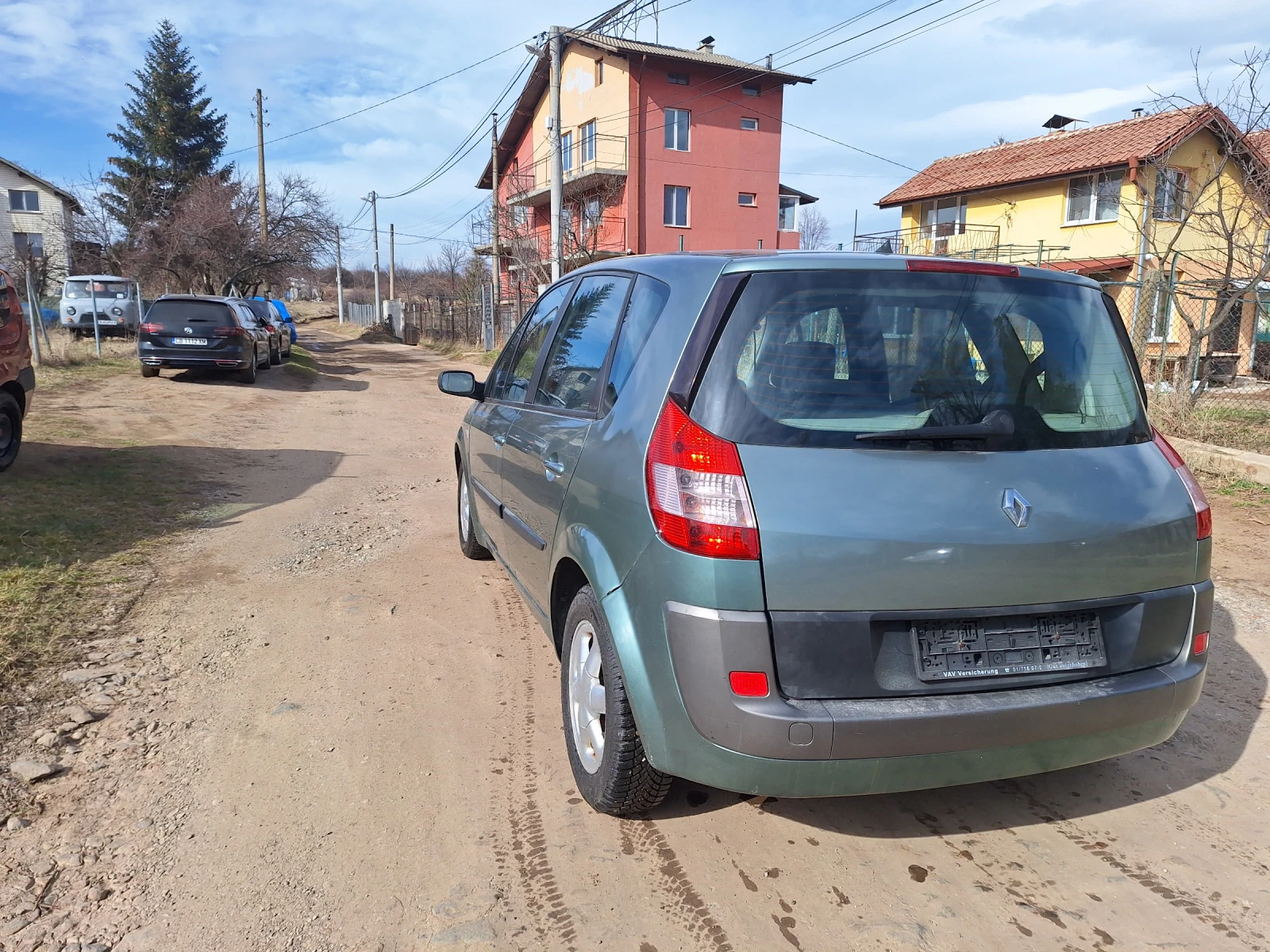 Renault Scenic 1.6 I / 16 v - изображение 4