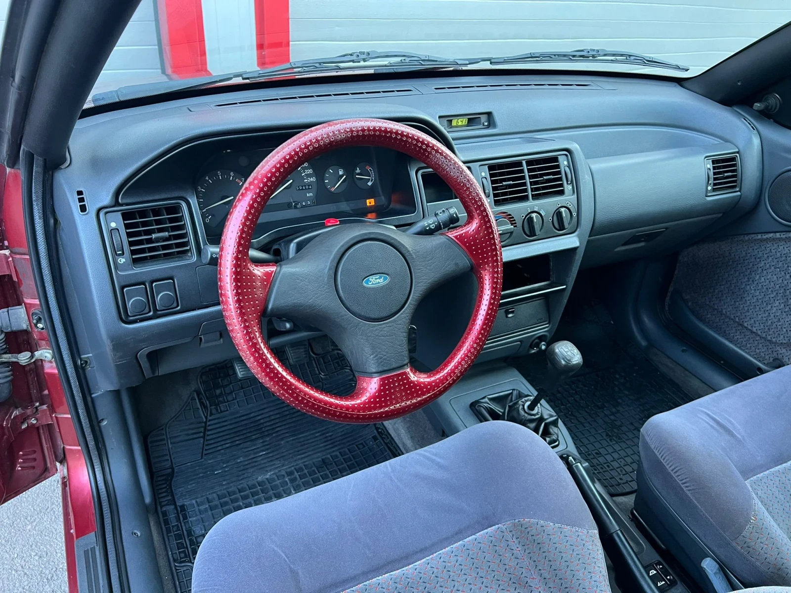 Ford Escort 1.6I CABRIO 59000KM!!! | Mobile.bg — изображение 13