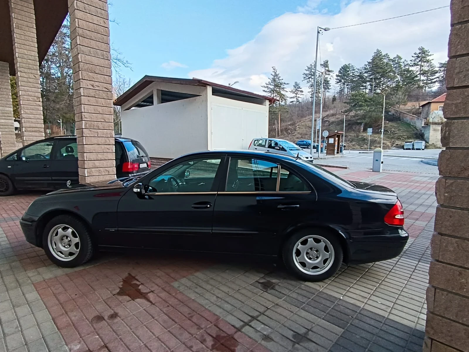 Mercedes-Benz E 220 Е 220 - изображение 3