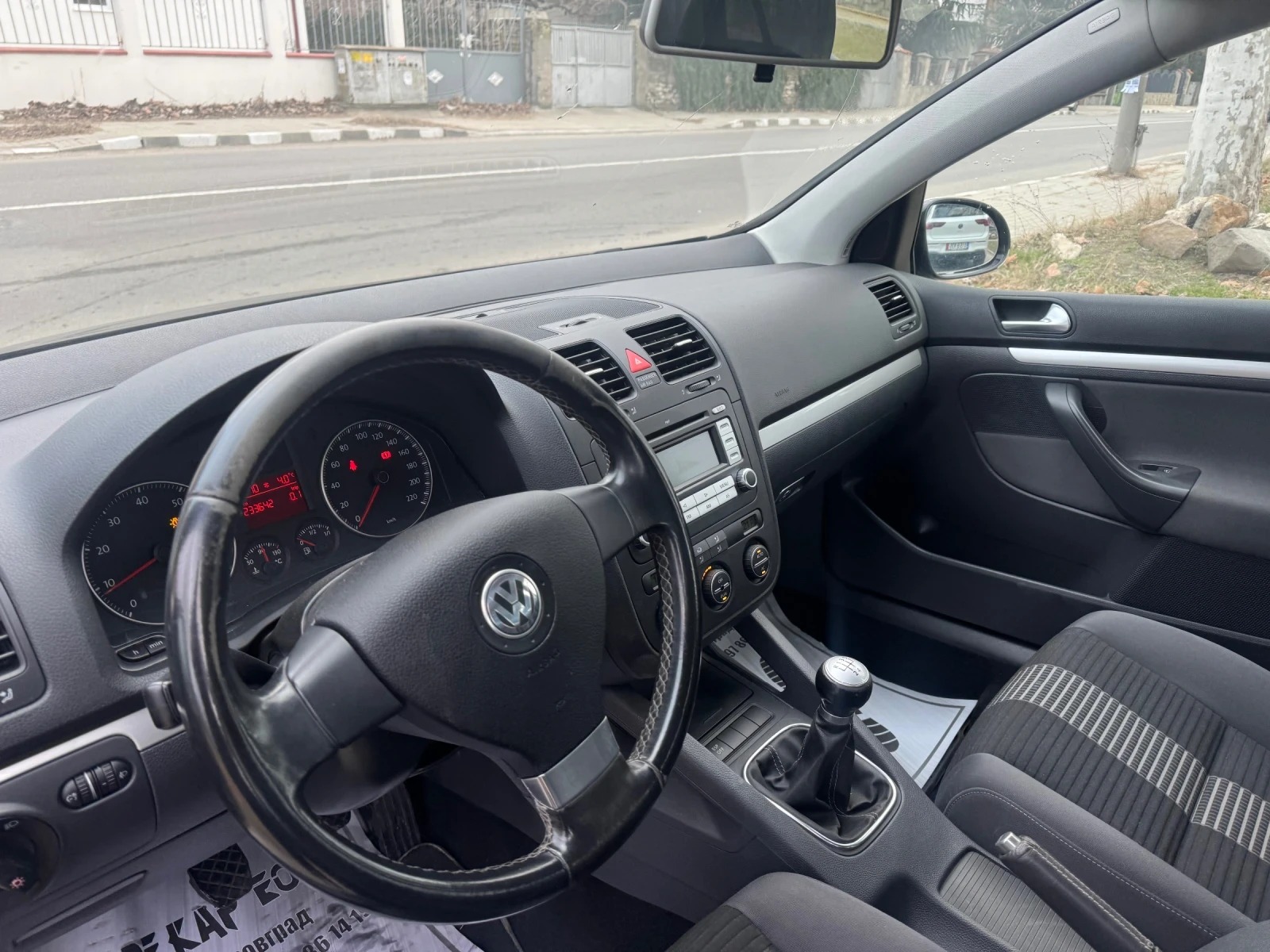 VW Golf 1.4 BENZIN AUSTRIA - изображение 9