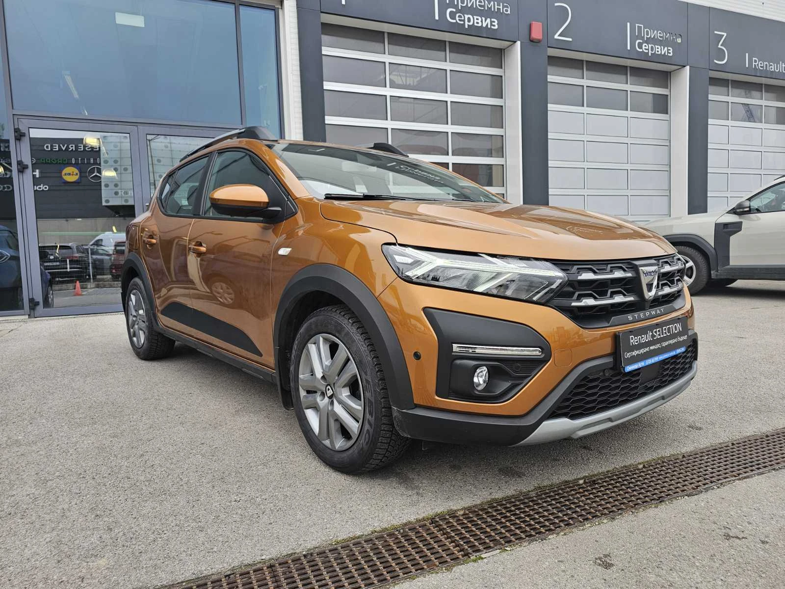 Dacia Sandero 1.0 TCe 90 Stop&Start LPG - изображение 2