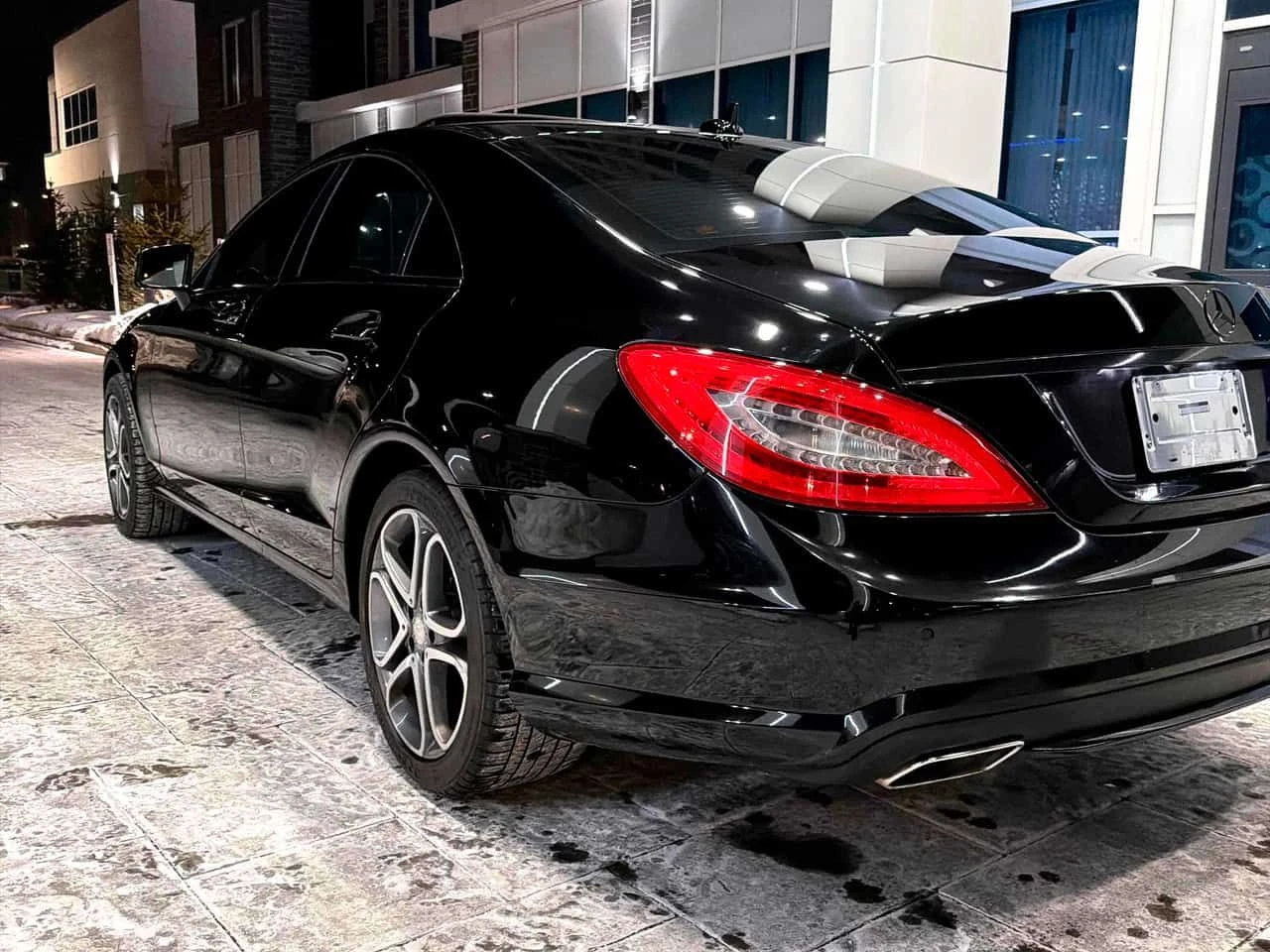 Mercedes-Benz CLS 550 * CARFAX * ���� �� �� | Mobile.bg � ����������� 4