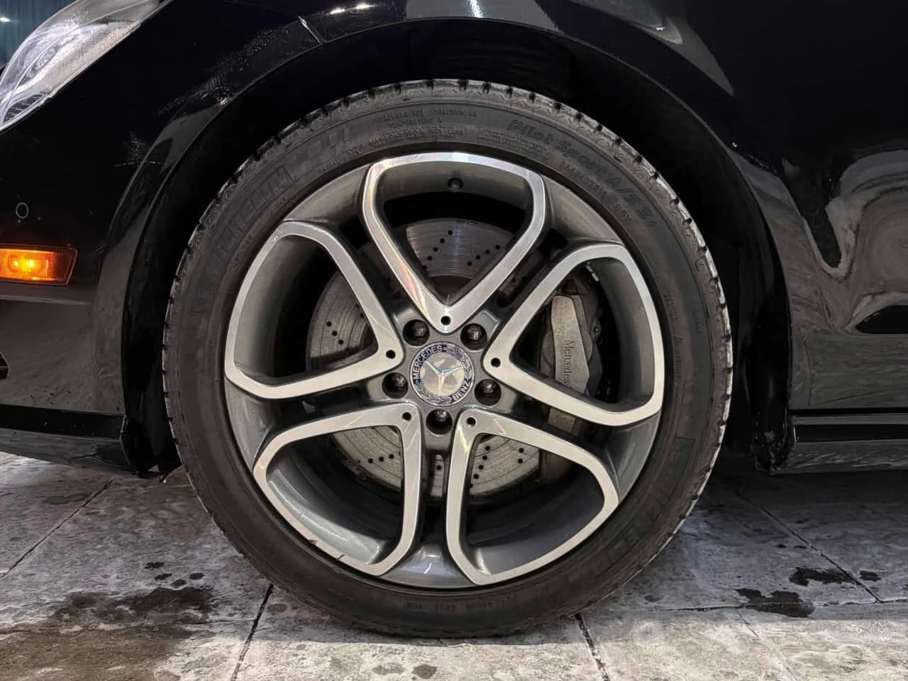 Mercedes-Benz CLS 550 * CARFAX * ���� �� �� | Mobile.bg � ����������� 9