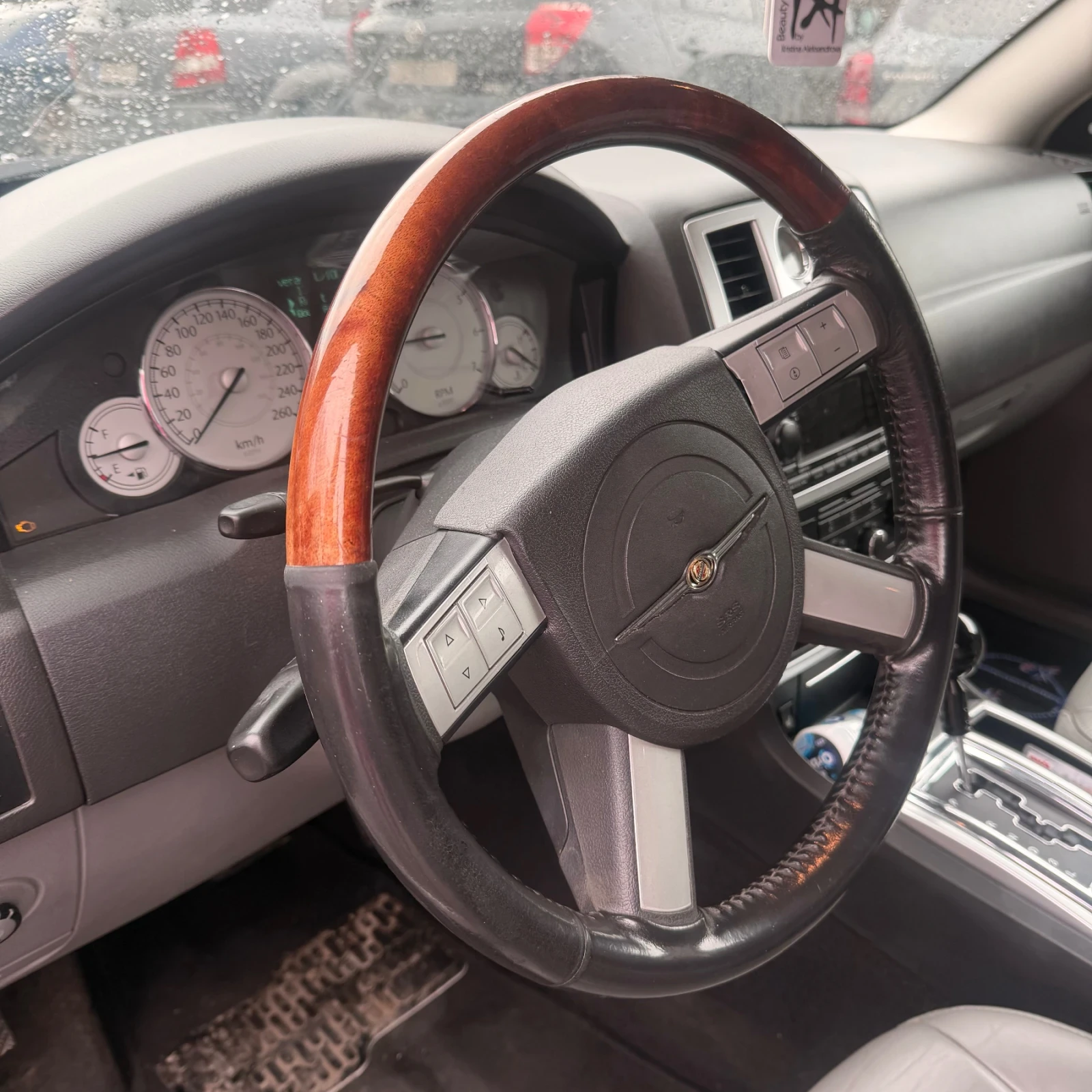 Chrysler 300c Touring  | Mobile.bg � ����������� 12
