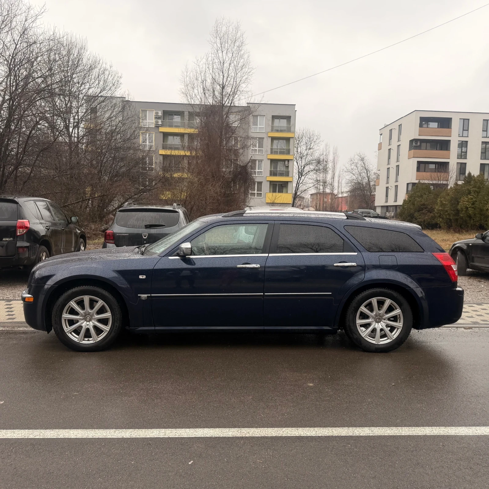 Chrysler 300c Touring  - изображение 7