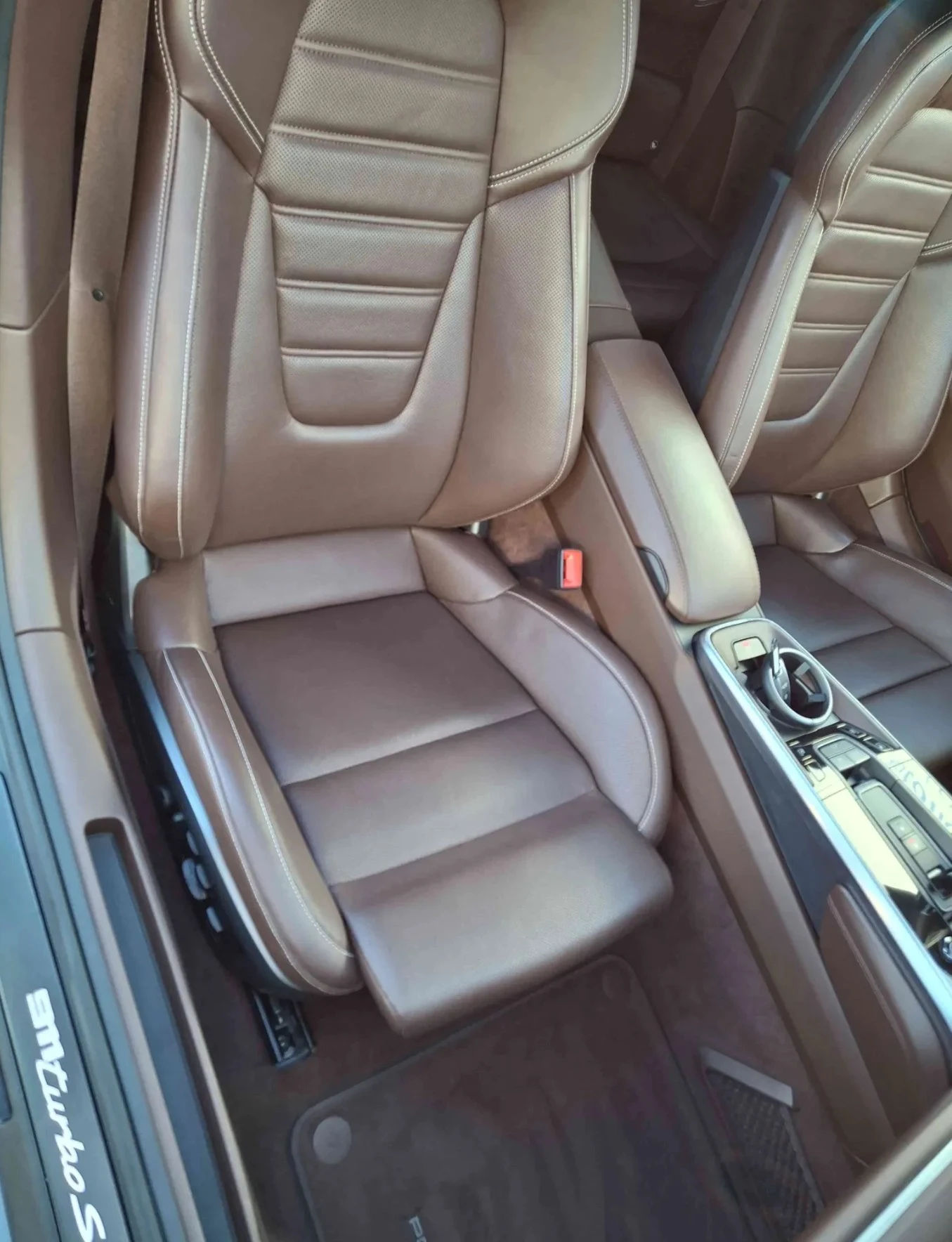 Porsche 911 Turbo S 4WD - изображение 4