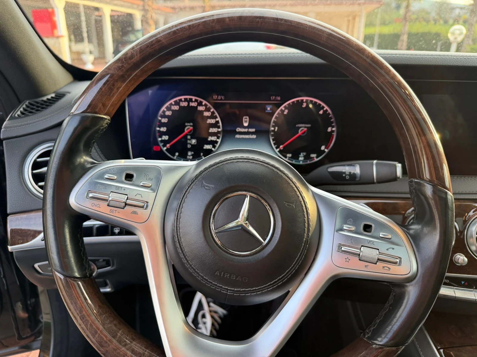 Mercedes-Benz S 350 Premium Plus Lunga, снимка 17 - Автомобили и джипове - 53913282