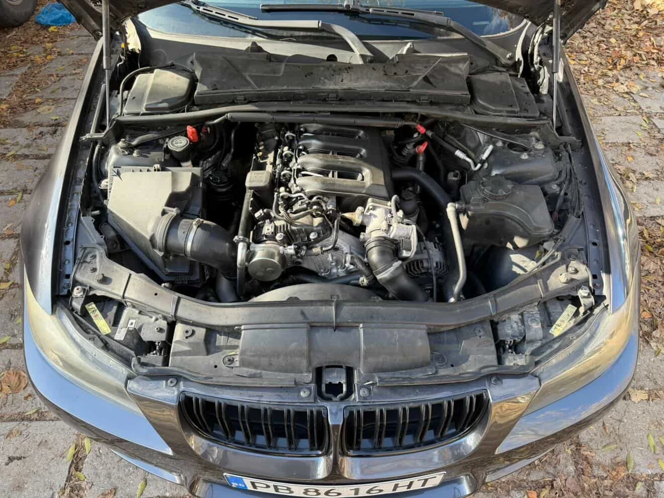 BMW 330, снимка 7 - Автомобили и джипове - 53947848