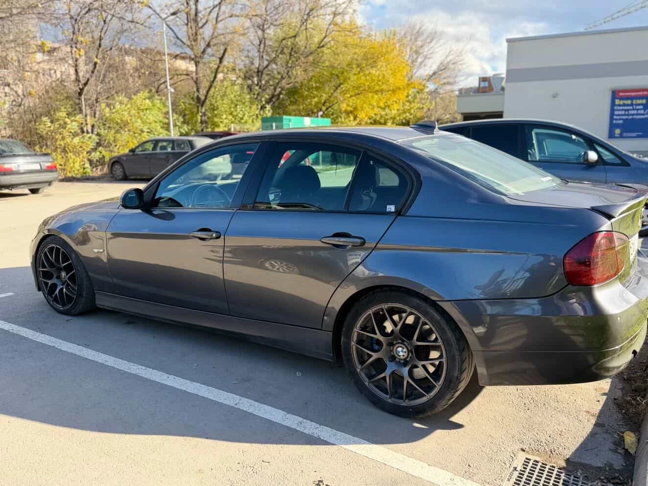 BMW 330, снимка 4 - Автомобили и джипове - 53947848