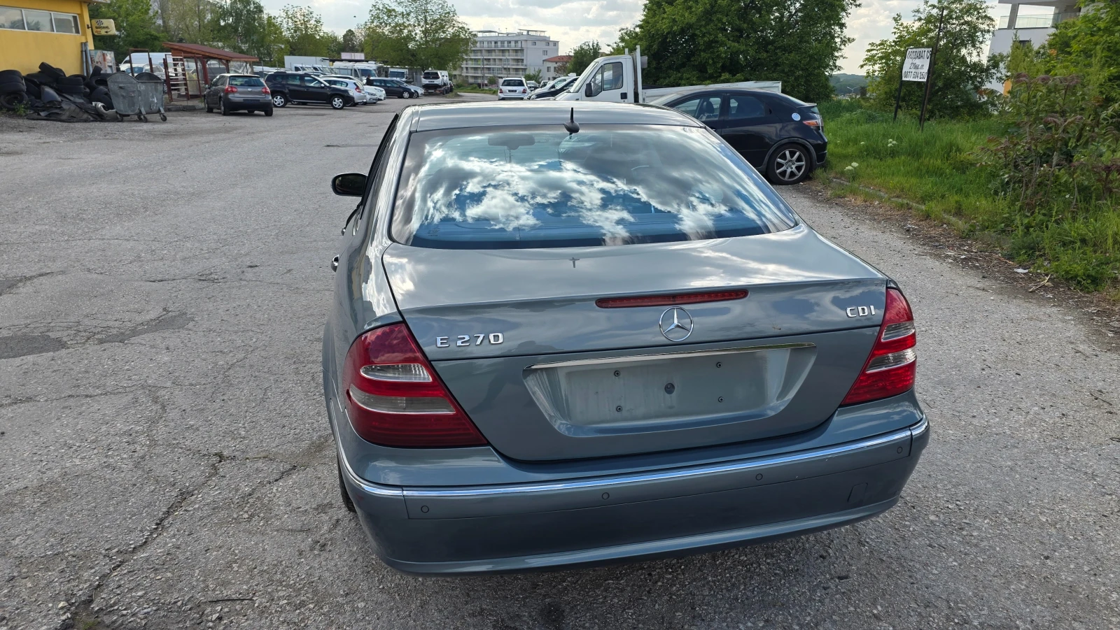 Mercedes-Benz E 270 2.7cdi, снимка 4 - Автомобили и джипове - 54402008